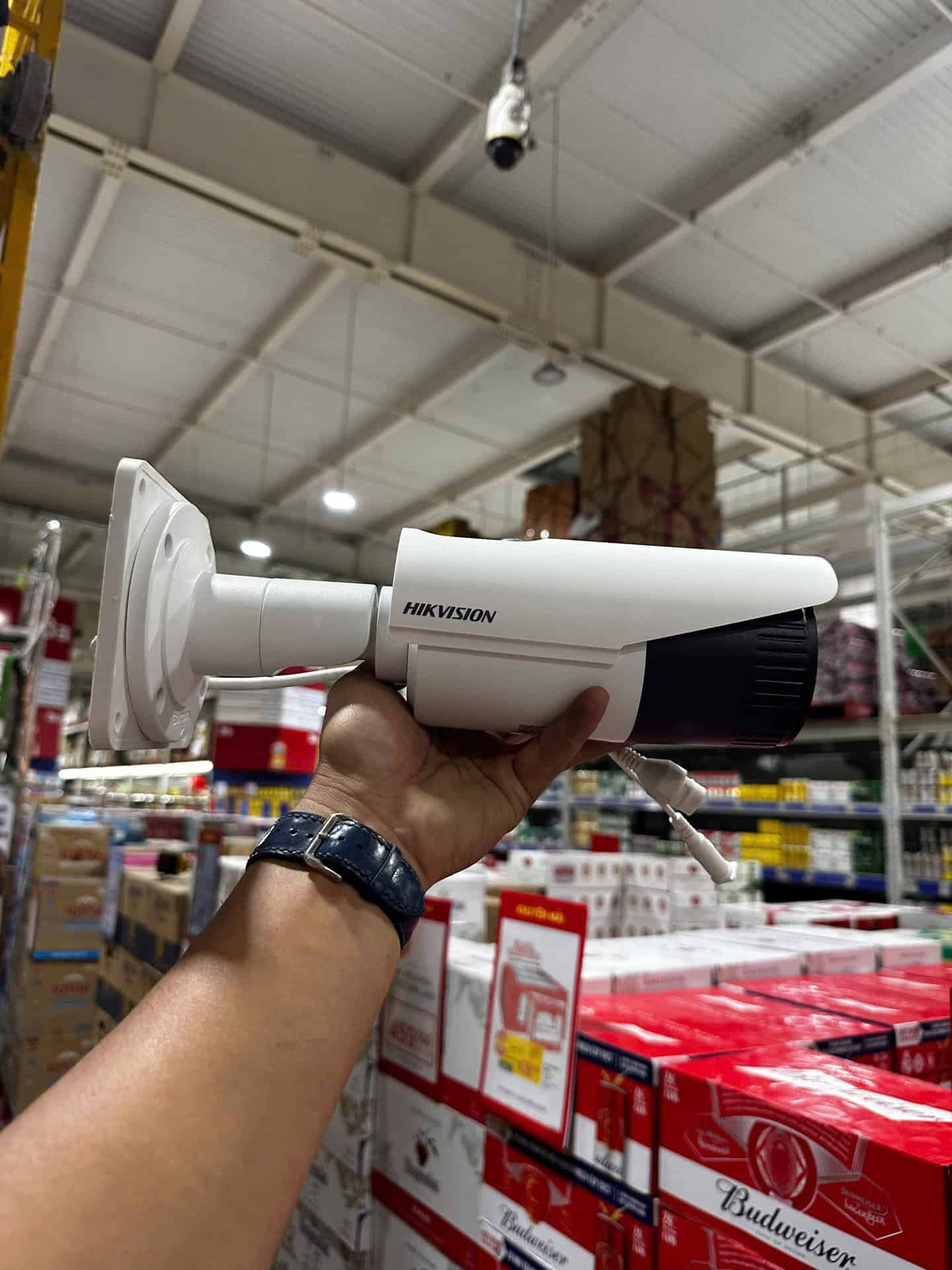 Minh Tân Quyết lắp camera